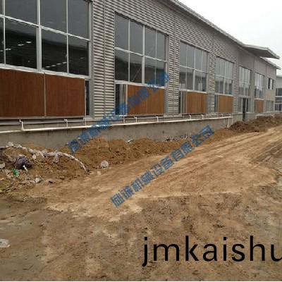 鋼構車(che)間負壓式(shi)水(shui)簾(lian)降(jiang)溫機組(zu)2