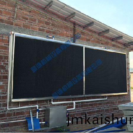 養(yang)殖業專(zhuan)用環(huan)保(bao)膠(jiao)水(shui)簾(lian)1